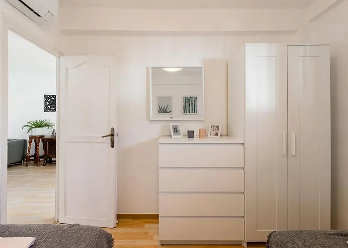 Edificio Miami Apartment Nerja